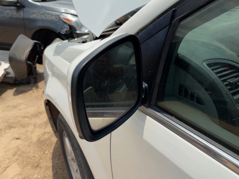 2011-2016 Chrysler Town & Country Door Mirror LH