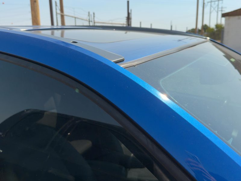 2005 Saturn Vue Quarter Panel Moulding RH