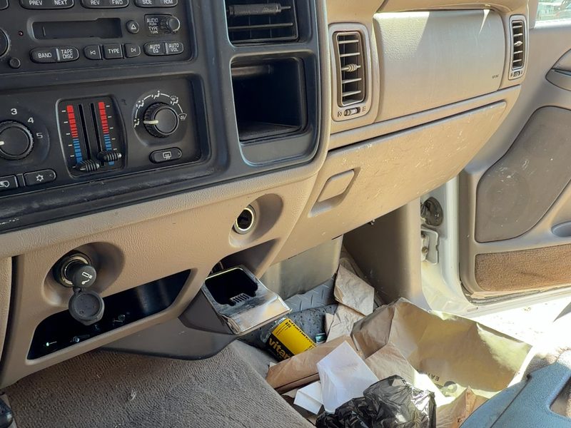 2005-2007 Chevrolet 2500 Silverado Pickup Dash Panel