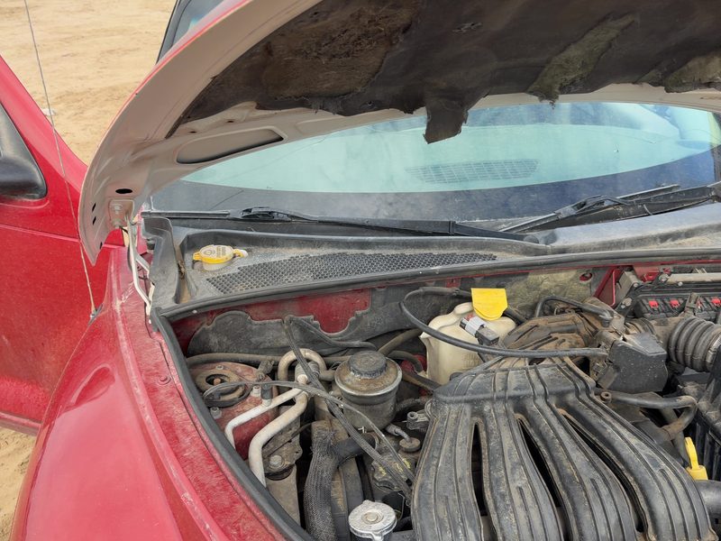 2001-2010 Pt Cruiser Hood Hinge RH