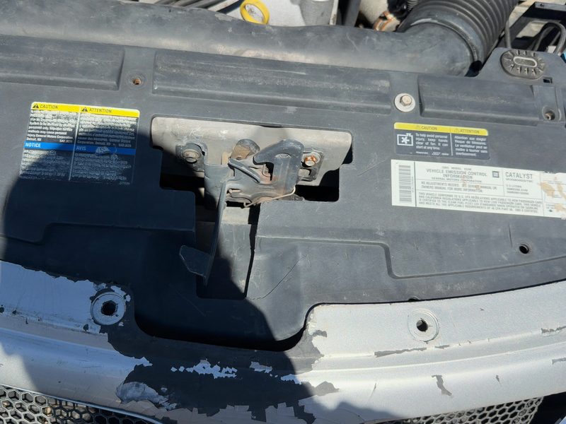 2005-2010 Pontiac G6 Radiator Support