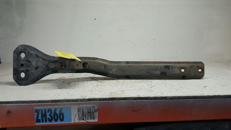 2004-2011 Mitsubishi Endeavor Crossmember/Cradle/Undercarria
