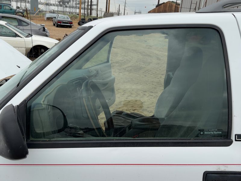 1994-2005 Blazer S10/jimmy S15 Front Door Glass/Window LH