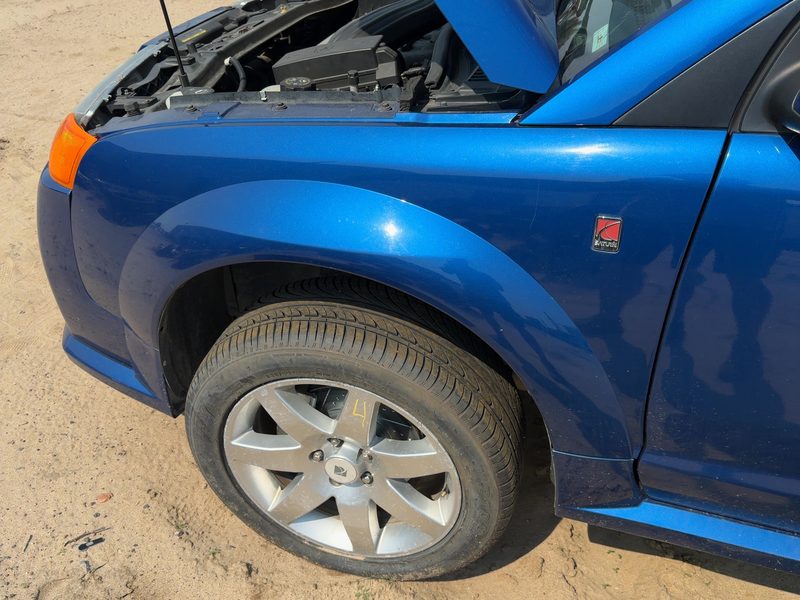 2002-2007 Saturn Vue Fender LH