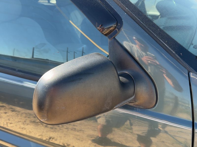 1999-2004 Jeep Grand Cherokee Door Mirror RH
