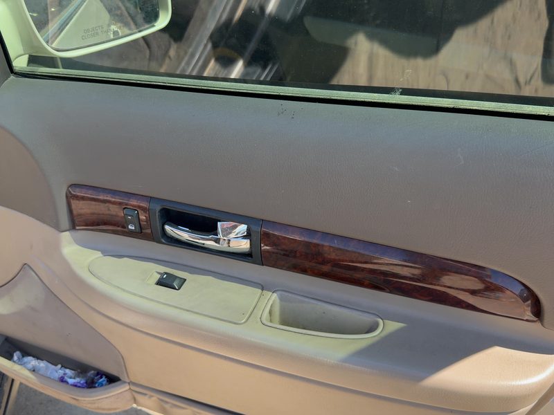 2000-2002 Lincoln LS Front Door Trim Panel RH