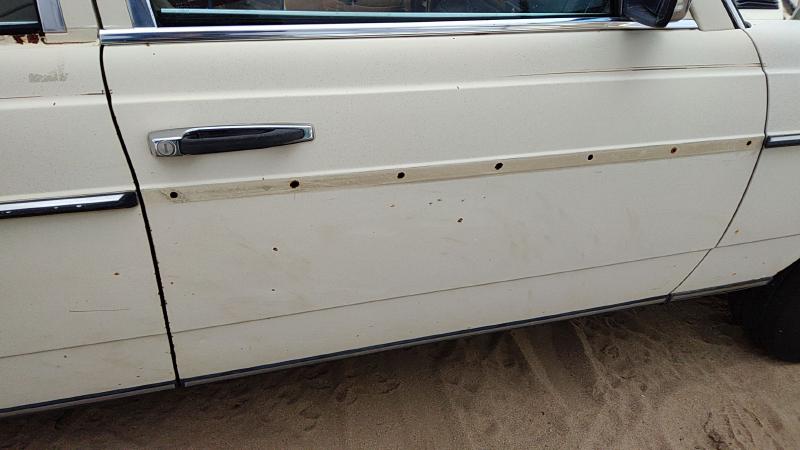 1977-1985 Mercedes 300d Front Door RH