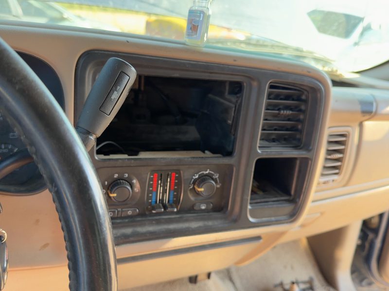 2003 Chevy/gmc Suburban 1500 Series Dash Panel