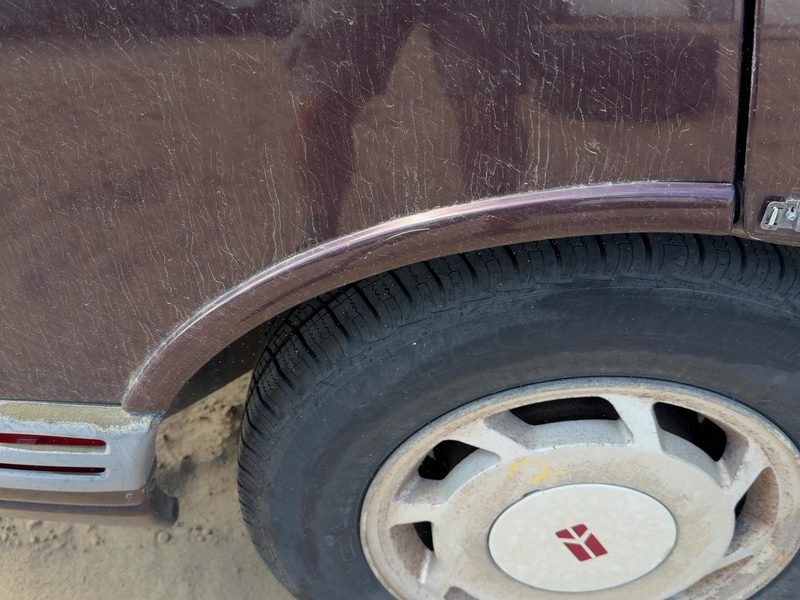 1994 Oldsmobile Eighty-eight (80 & Up) Quarter Panel Moulding RH