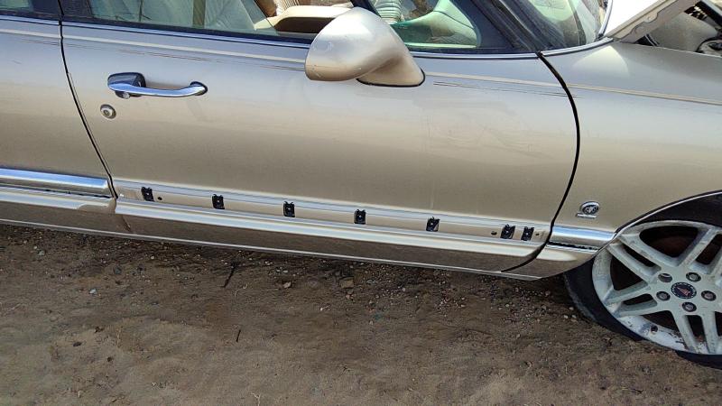 1991-1999 Buick Park Avenue (80&up) Front Door RH