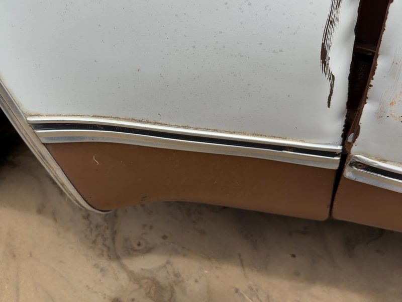 1980 Chevrolet Pickup 20 Series Fender Moulding LH