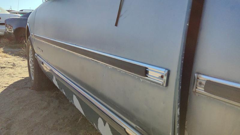 1988-1990 Cutlass (also See Calais 85-88) Front Door LH