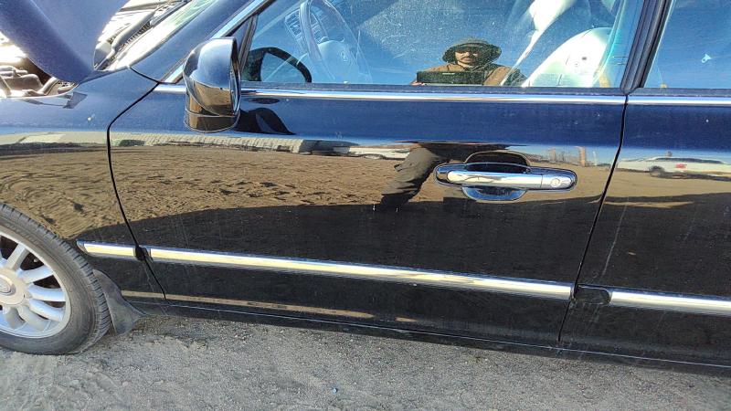2001-2005 Hyundai Xg Series Front Door LH