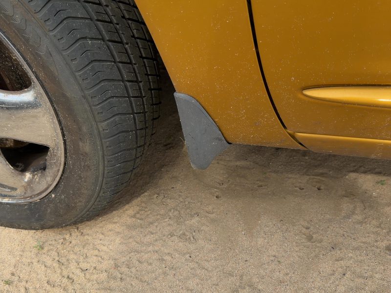 2002 Pt Cruiser Fender Moulding LH