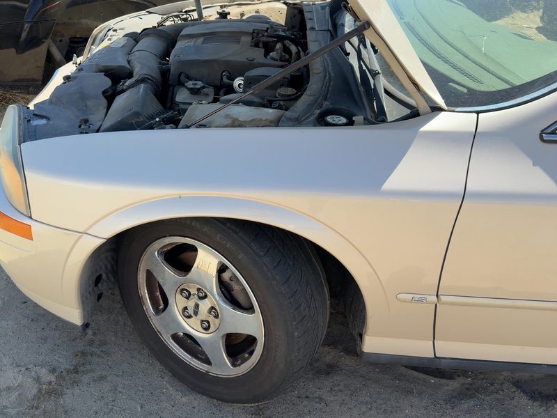 2000-2006 Lincoln LS Fender LH