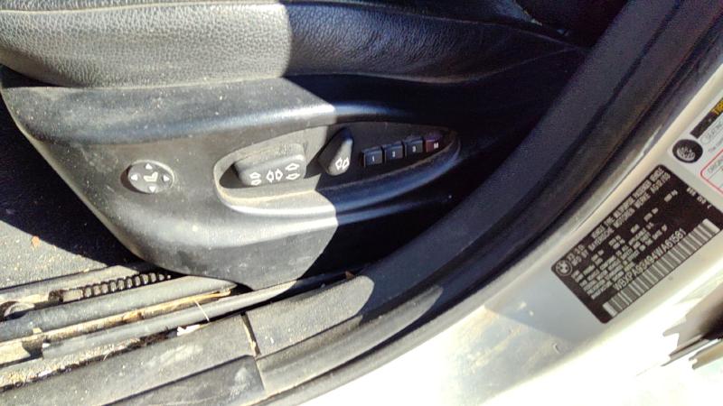 2004 BMW X3 Seat Track