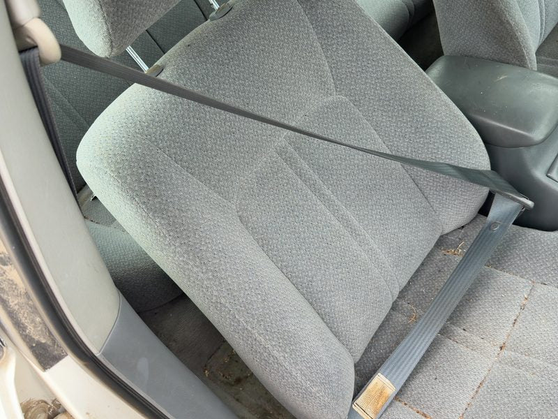 2000-2001 Toyota Camry Front Seat Belt RH