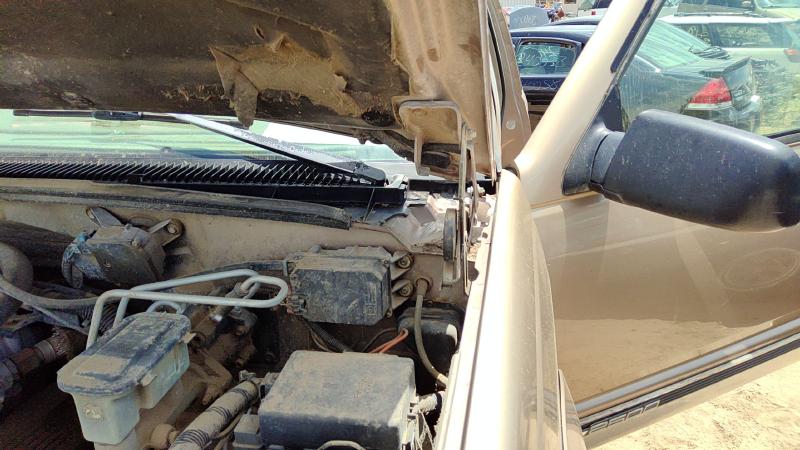 1988-1998 Chevrolet Pickup 2500 Series Hood Hinge LH