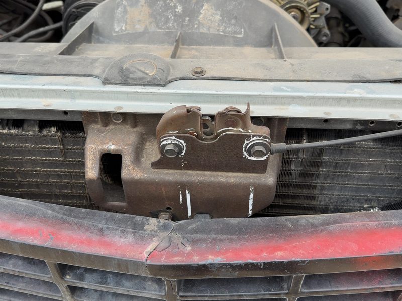1988-1999 Chevrolet Pickup 1500 Series Radiator Support