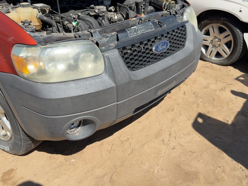 2005-2007 Ford Escape Front Bumper Assy.