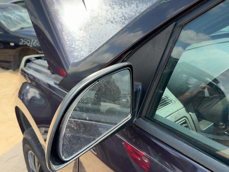 2005-2009 Chevrolet Equinox Door Mirror LH