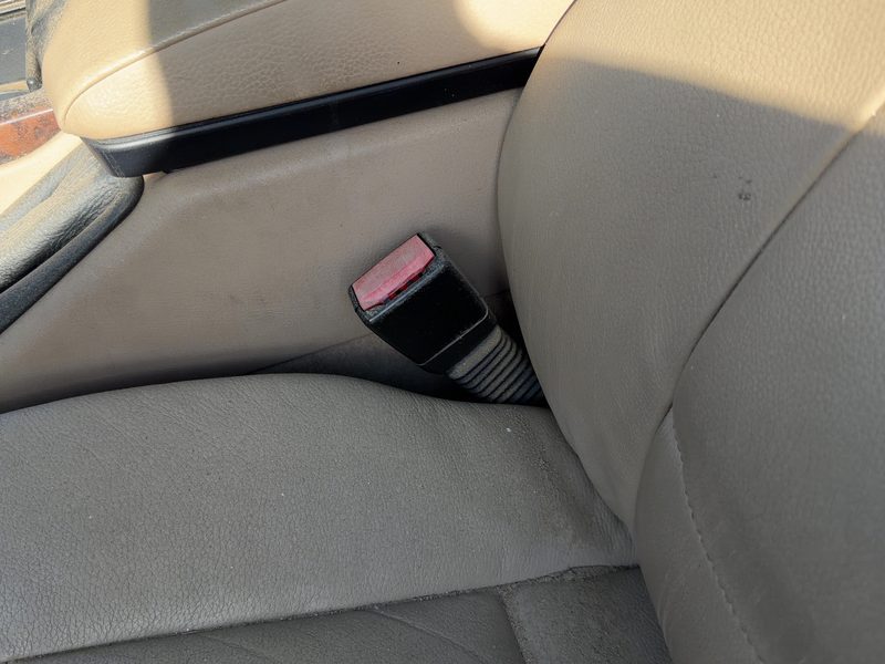 2000-2010 BMW X5 Front Seat Belt LH