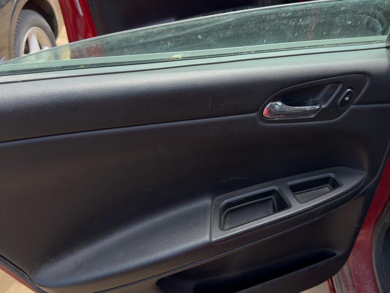 2006-2008 Chevrolet Impala (80 & Up) Rear Door Trim Panel LH