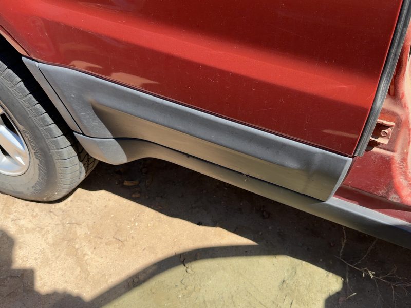 2001-2007 Ford Escape Rear Door Moulding RH