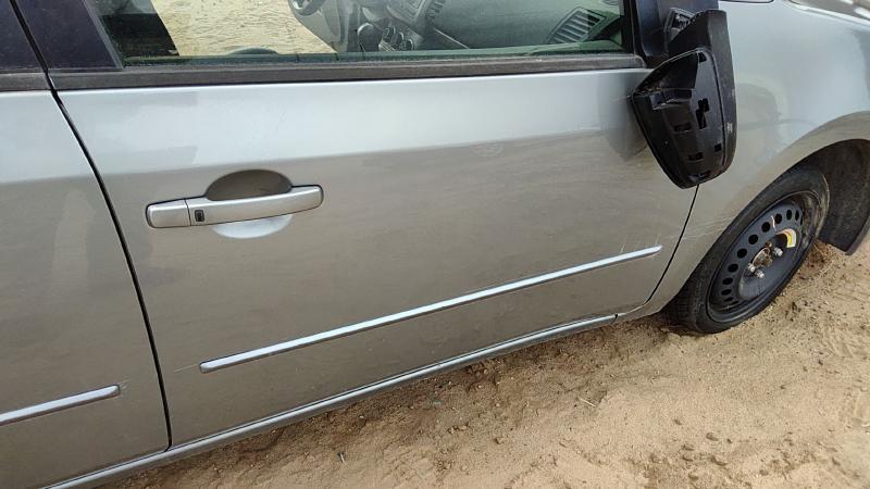 2007-2012 Nissan Sentra Front Door RH