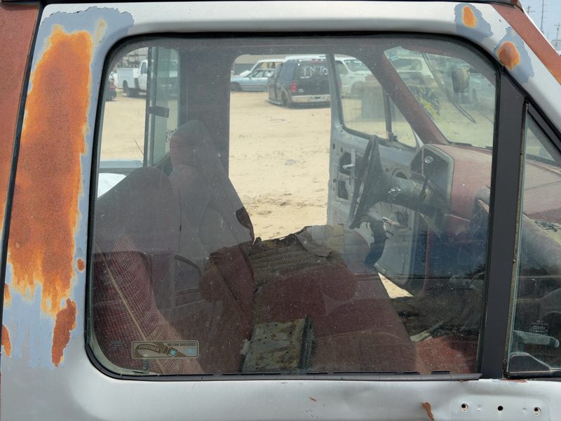 1987-1997 Ford Pickup F150 Series Front Door Glass/Window RH