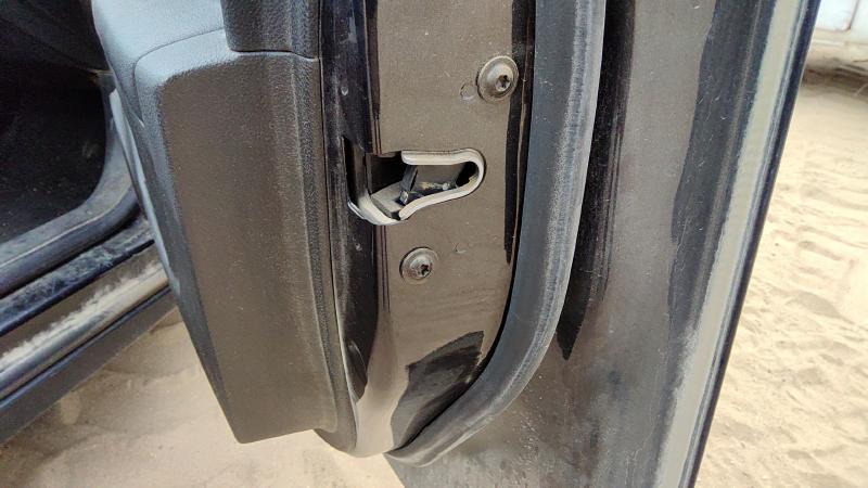 2010-2022 Chevrolet Cruze Front Door Latch RH