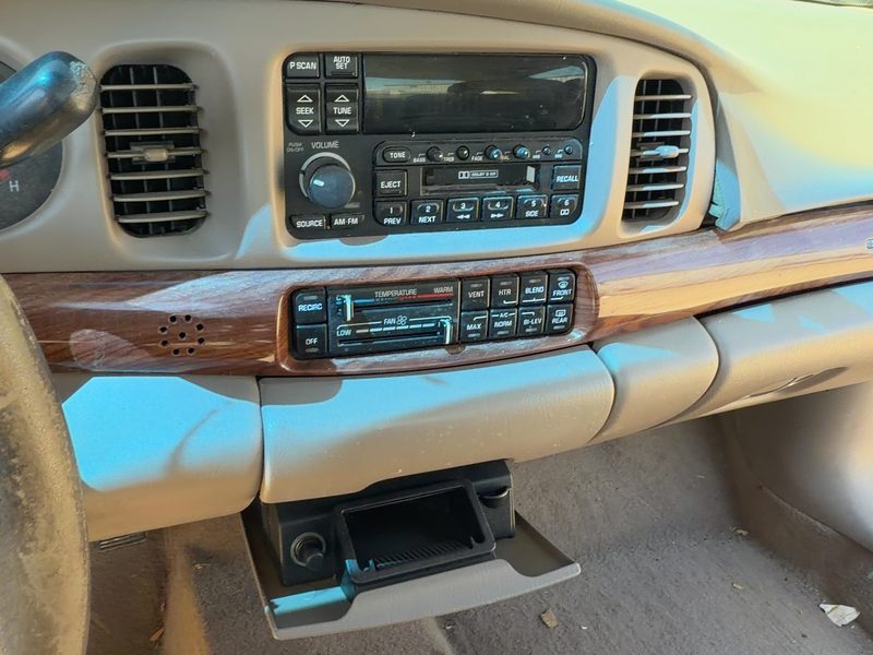 2001-2005 Buick Lesabre (80 & Up) Dash Panel