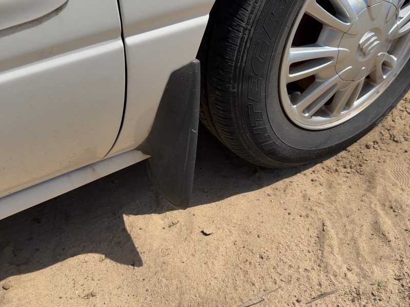 2005 Buick Lesabre (80 & Up) Fender Moulding RH