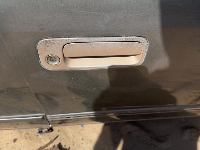 1997-2001 Toyota Camry Outside Door Handle RH