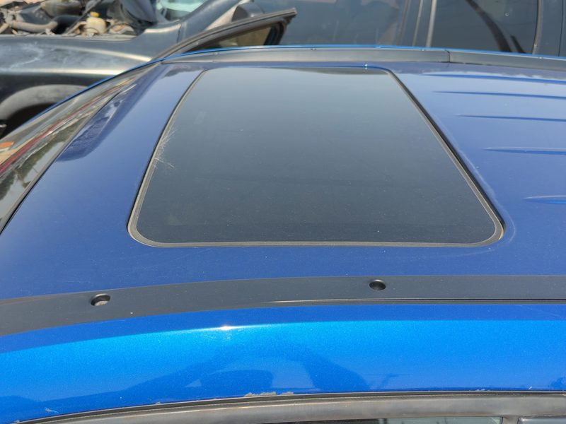 1998-2008 Saturn Vue Roof Glass (Glass Only)