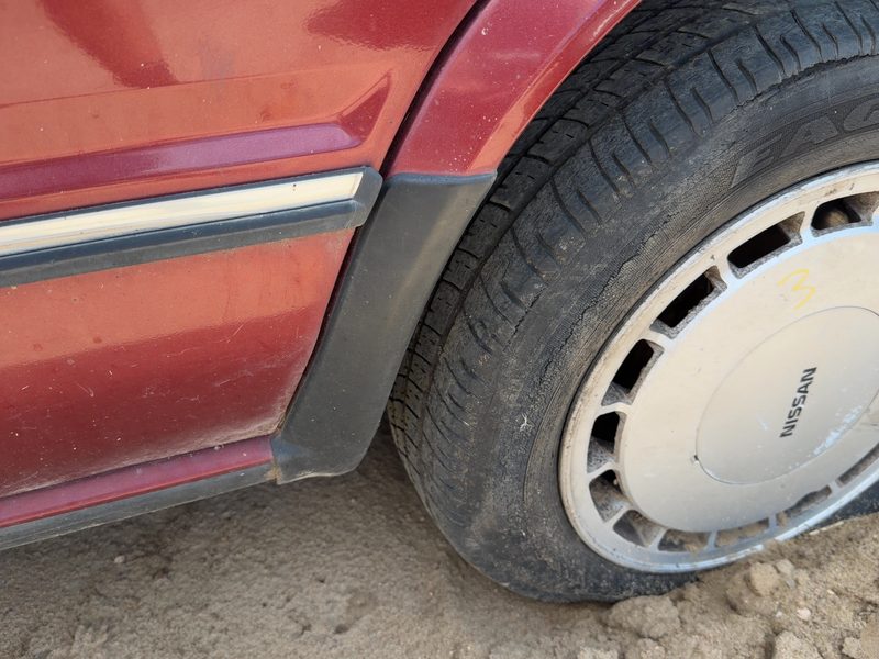 1987 Nissan Maxima Quarter Panel Moulding LH