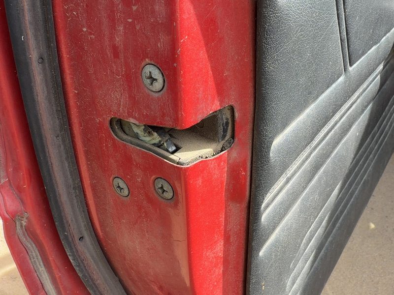 1988 Toyota FX (includes Fx16) Front Door Latch LH