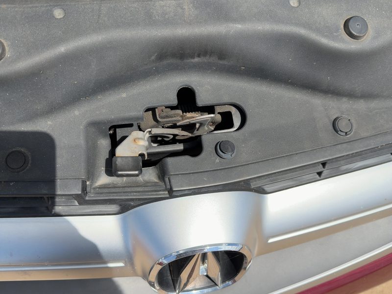 2004-2006 Acura Tl Radiator Support