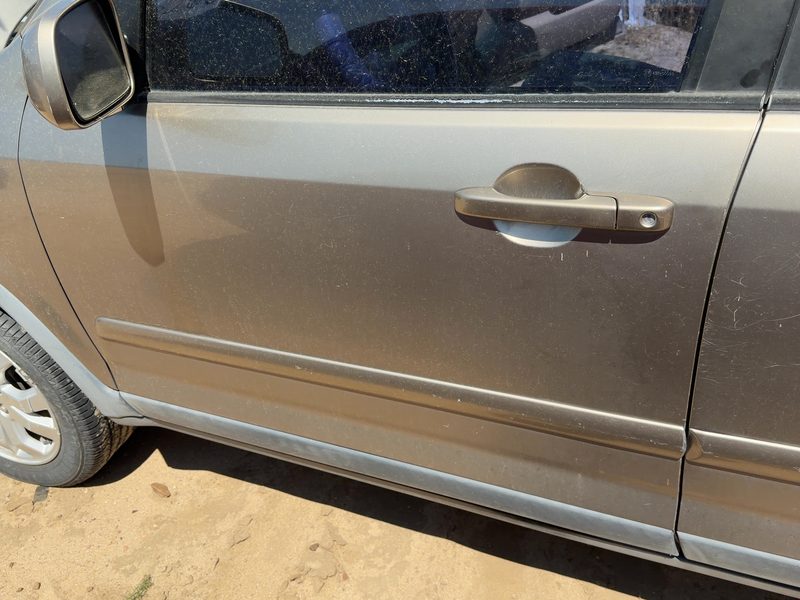 2002-2006 Honda Crv Front Door LH