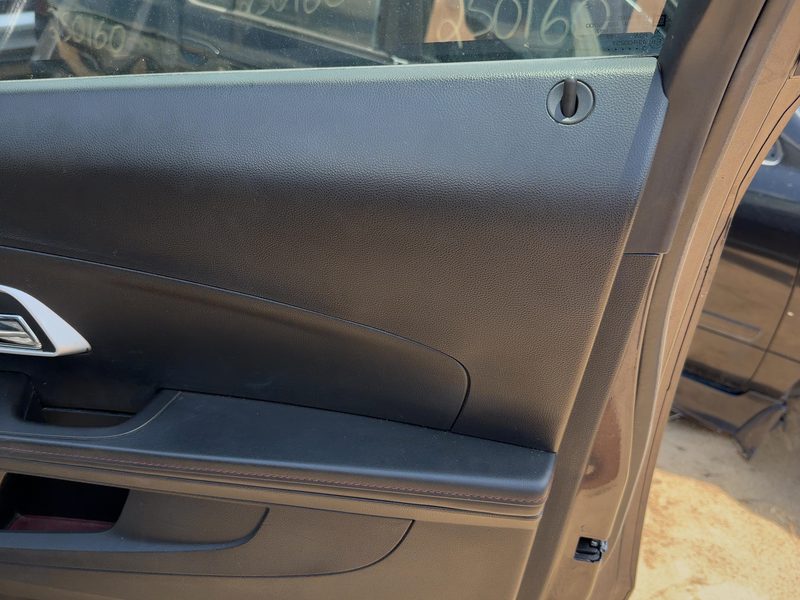 2012-2015 Chevrolet Equinox Front Door Trim Panel RH