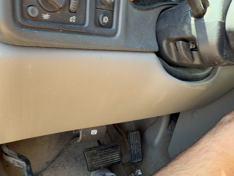 2005-2007 Chevy/gmc Suburban 1500 Series Dash Panel