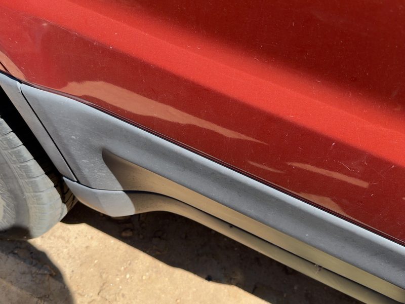 2001-2007 Ford Escape Rear Door Moulding RH