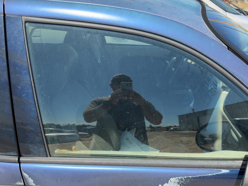 2001-2010 Pt Cruiser Front Door Glass/Window RH