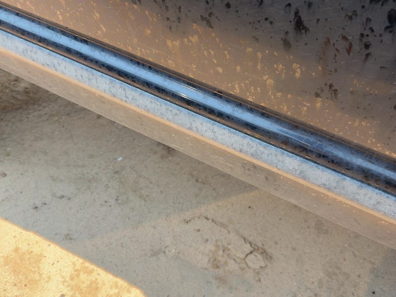 2002-2007 Dodge Ram Pickup 1500 Series Front Door Moulding LH