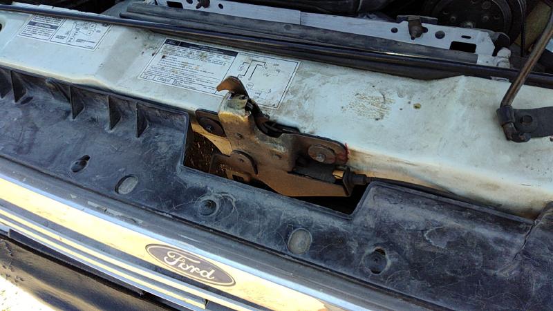 1989-1994 Explorer Radiator Support
