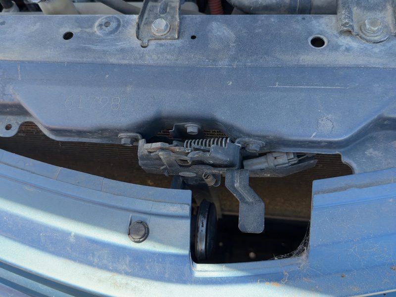 2004-2009 Toyota Prius Radiator Support