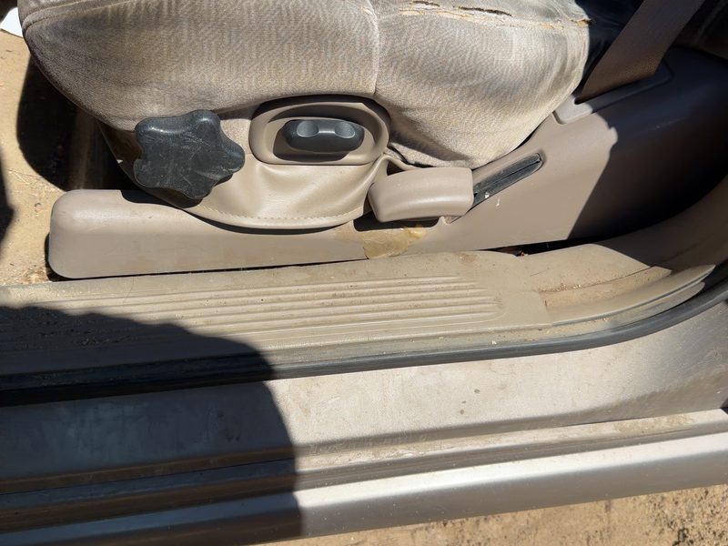 2001 Buick Lesabre (80 & Up) Seat Track LH