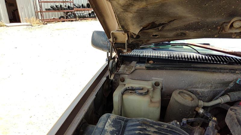 1988-1998 Chevrolet Pickup 2500 Series Hood Hinge RH