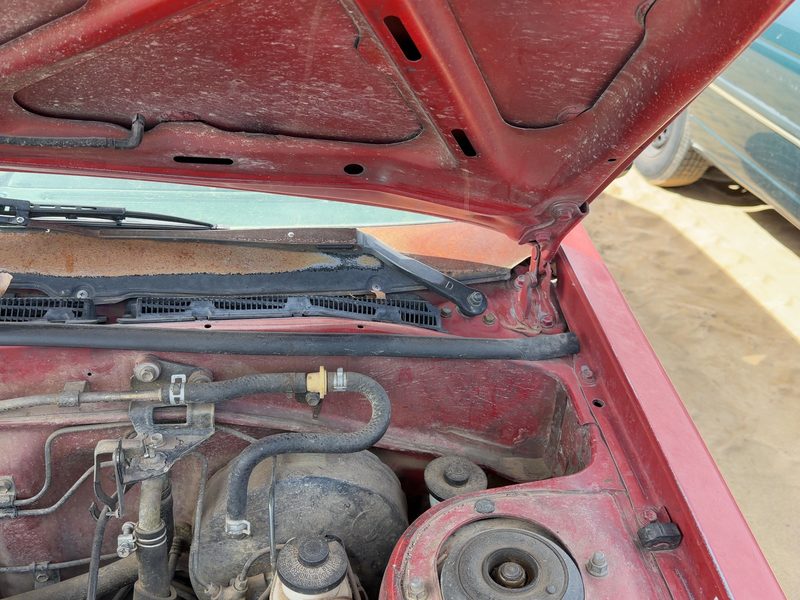 1984-1988 Toyota FX (includes Fx16) Hood Hinge LH