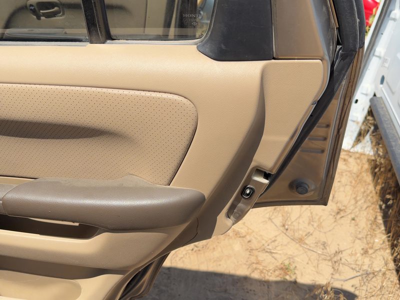 2005 Honda Crv Rear Door Trim Panel RH